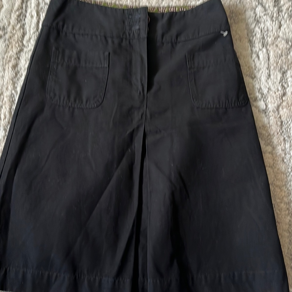 Women’s black pencil skirt